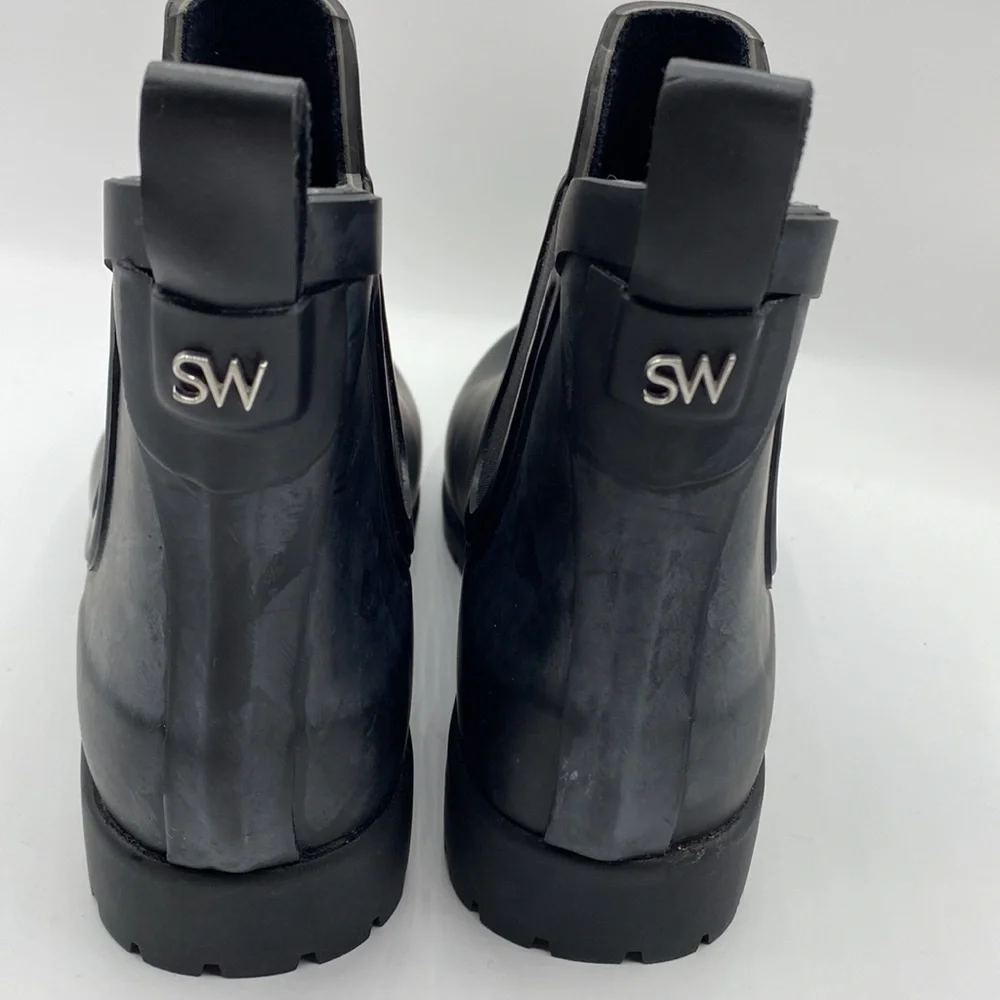 STUART WEITZMAN Reign Booties Size 7‎